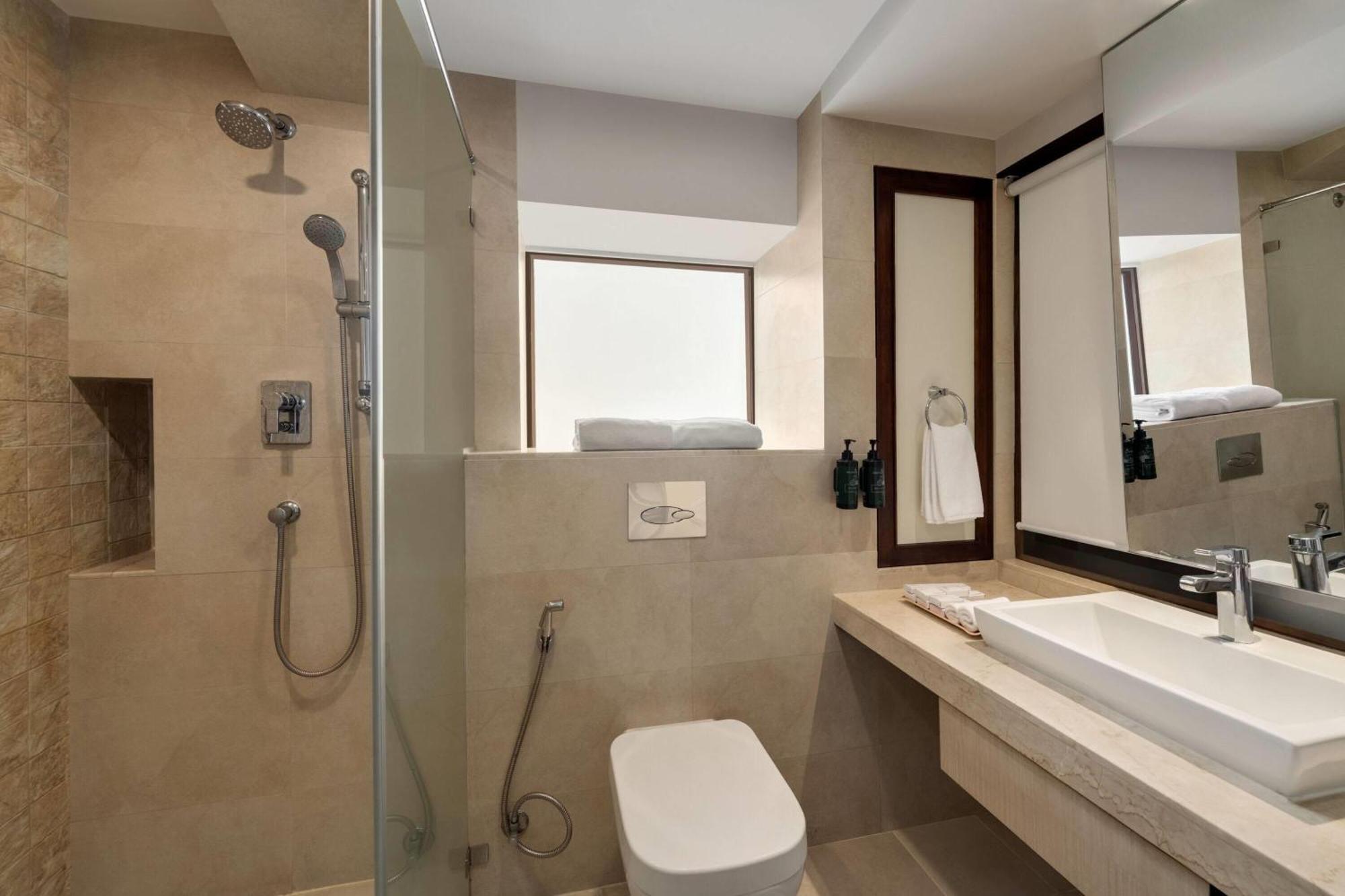 อกามา โฮเต็ล Hotel กาฐมาณฑุ ภายนอก รูปภาพ